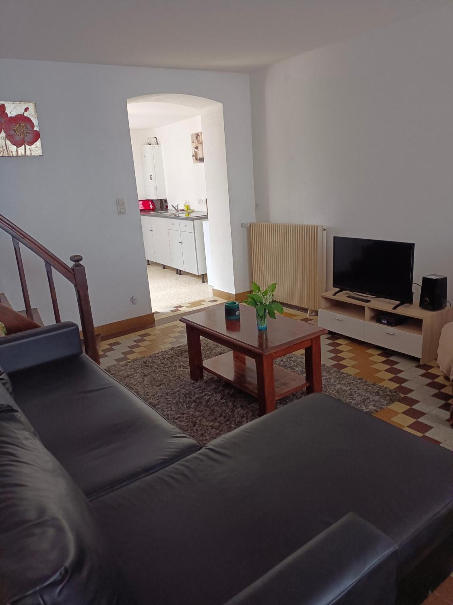 Petite Maison Etape Loire A Velo Ou Compostelle Mosnes Εξωτερικό φωτογραφία